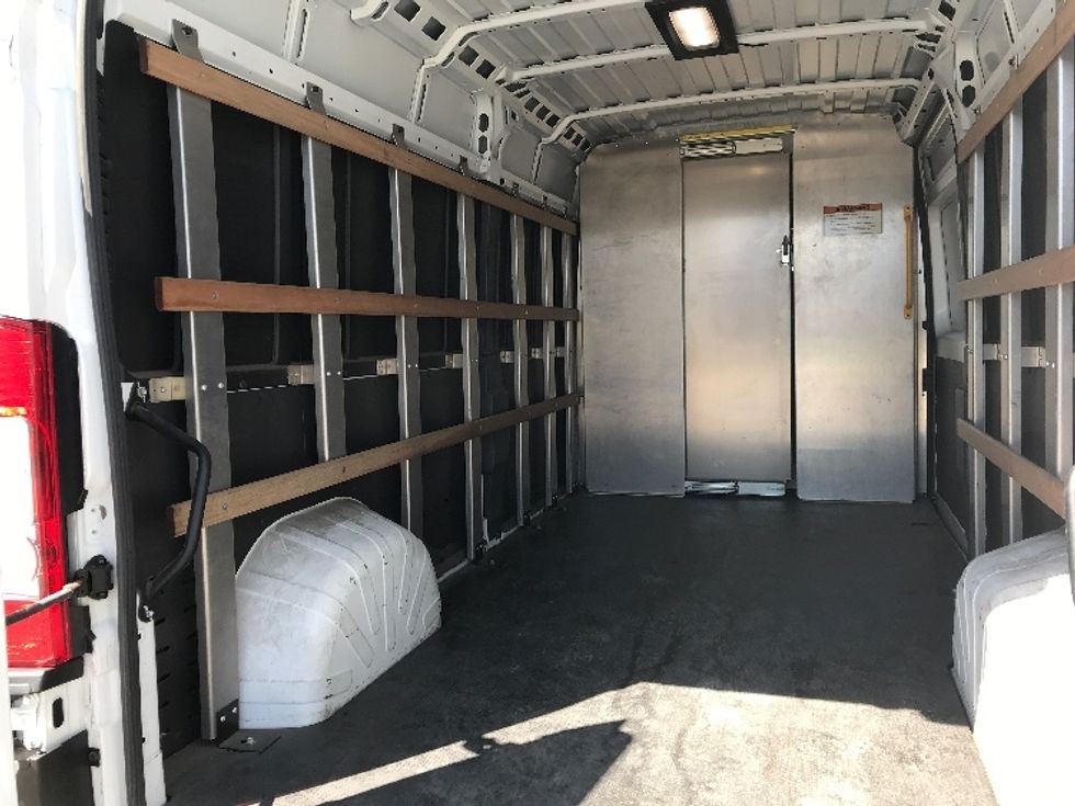 Cargo Van (Panel Van)-Light and Medium Duty Trucks-RAM-2022-PROMASTR-Pottsville-PA-33,030\n\t\tmiles-$ 40,000 - Image 11