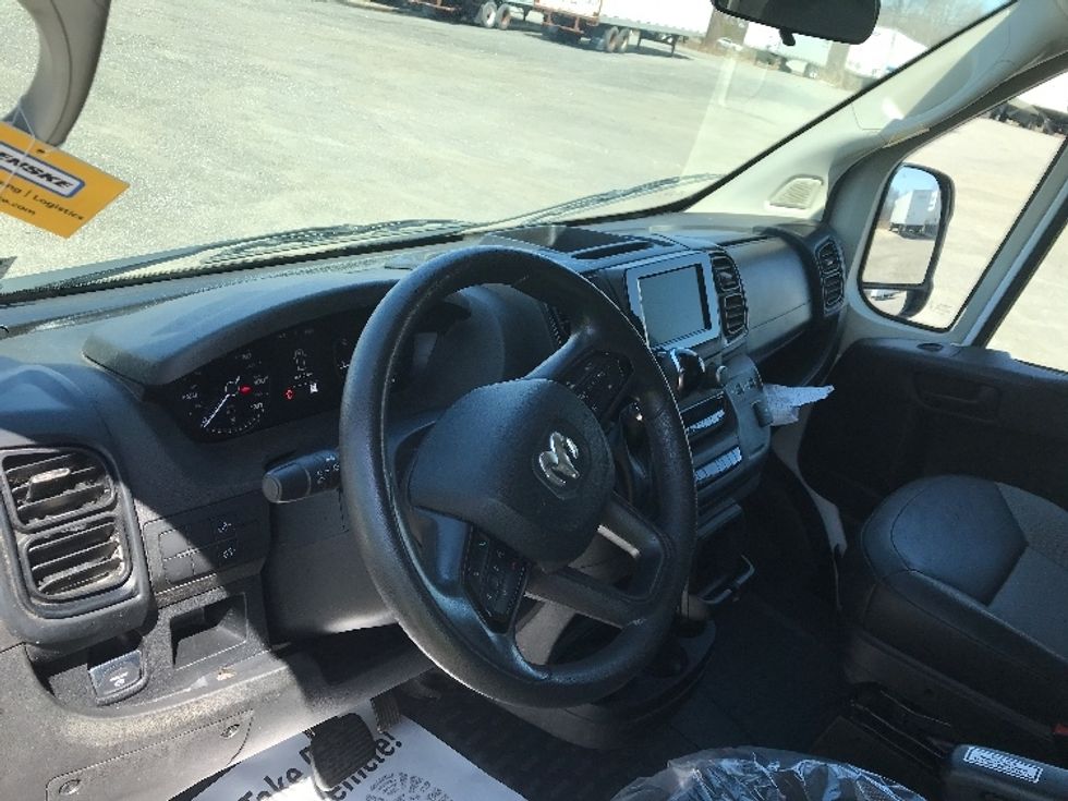 Cargo Van (Panel Van)-Light and Medium Duty Trucks-RAM-2022-PROMASTR-Pottsville-PA-33,030\n\t\tmiles-$ 40,000 - Image 17