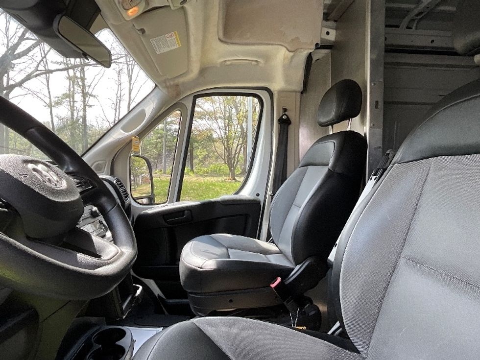 Cargo Van (Panel Van)-Light and Medium Duty Trucks-RAM-2022-PROMASTR-Reading-PA-45,368\n\t\tmiles-$ 39,250 - Image 19