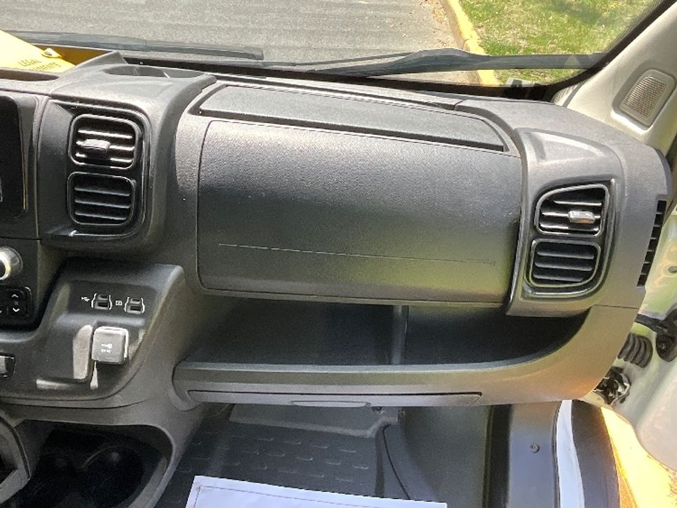 Cargo Van (Panel Van)-Light and Medium Duty Trucks-RAM-2022-PROMASTR-Reading-PA-52,207\n\t\tmiles-$ 36,500 - Image 21