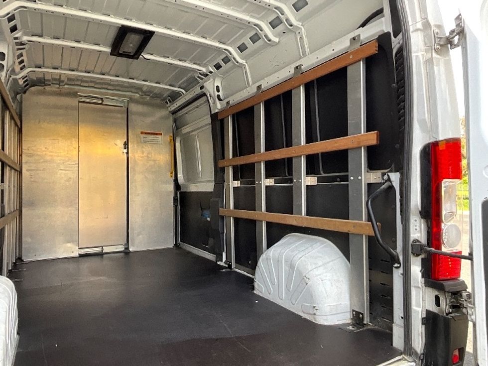 Cargo Van (Panel Van)-Light and Medium Duty Trucks-RAM-2022-PROMASTR-Reading-PA-59,981\n\t\tmiles-$ 38,250 - Image 12