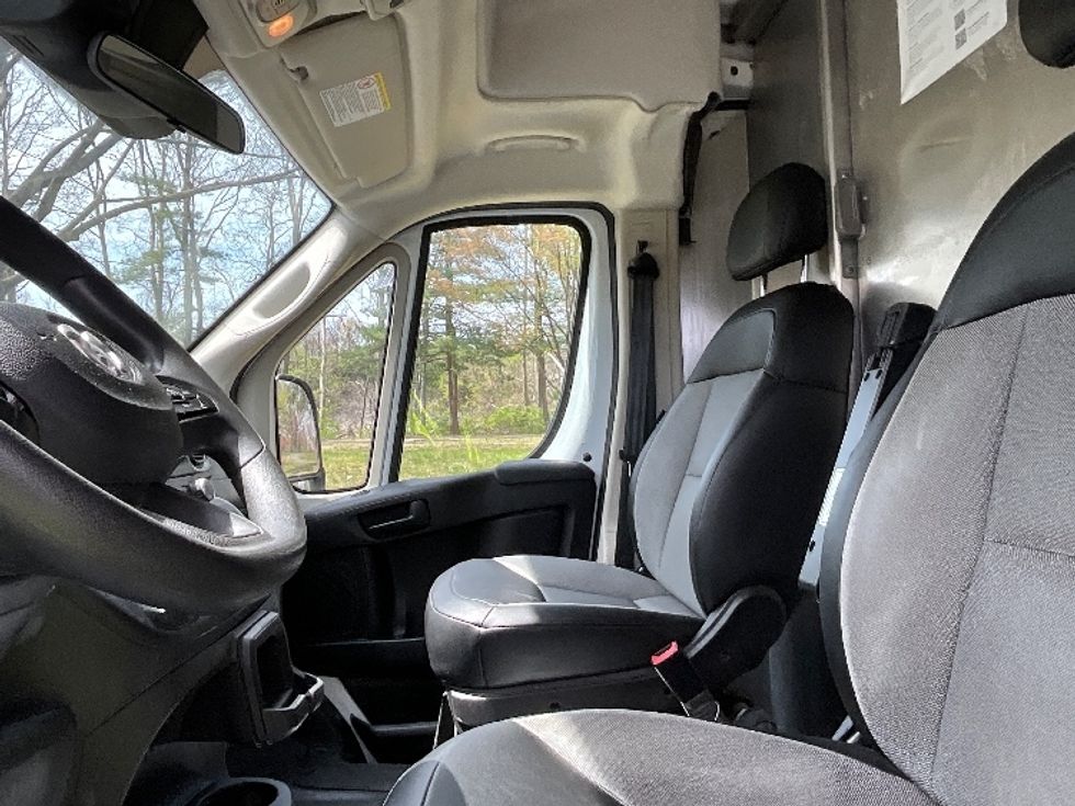 Cargo Van (Panel Van)-Light and Medium Duty Trucks-RAM-2022-PROMASTR-Reading-PA-59,981\n\t\tmiles-$ 38,250 - Image 18