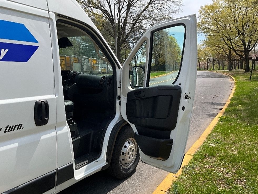 Cargo Van (Panel Van)-Light and Medium Duty Trucks-RAM-2022-PROMASTR-Reading-PA-59,981\n\t\tmiles-$ 38,250 - Image 19