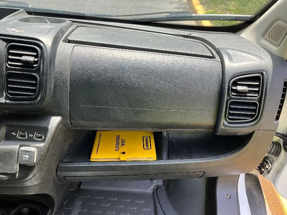 Cargo Van (Panel Van)-Light and Medium Duty Trucks-RAM-2022-PROMASTR-Reading-PA-59,981\n\t\tmiles-$ 38,250 - Image 20