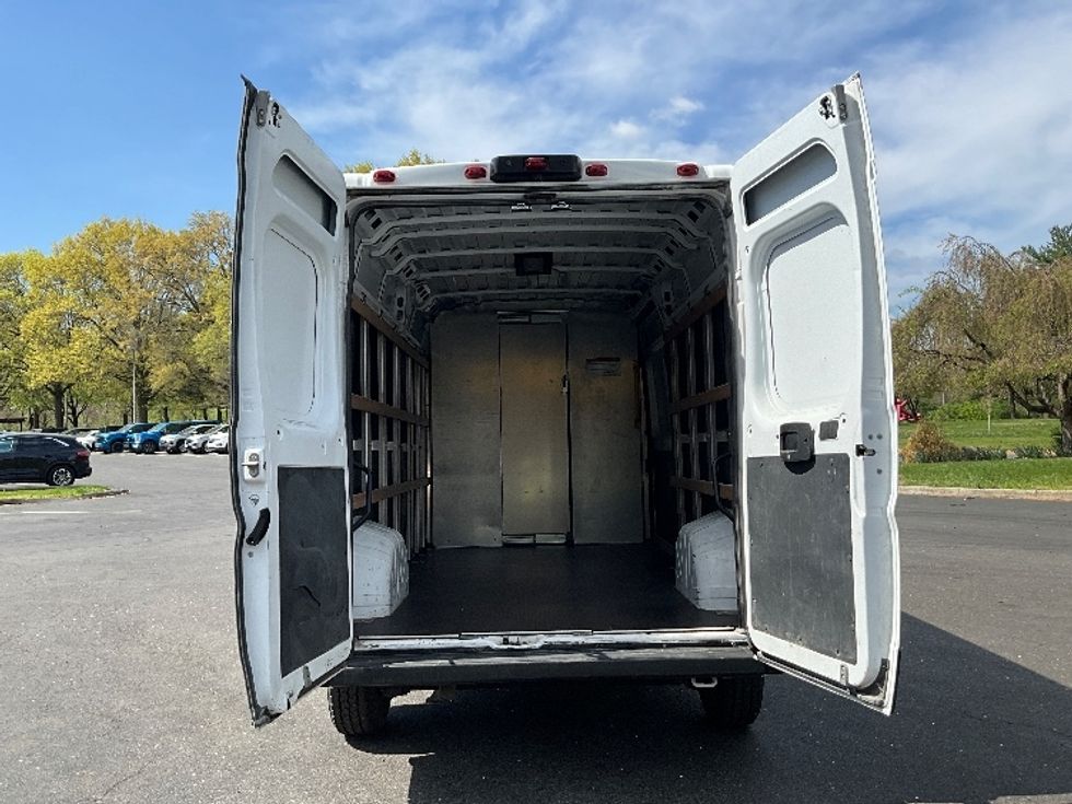 Cargo Van (Panel Van)-Light and Medium Duty Trucks-RAM-2022-PROMASTR-Reading-PA-59,981\n\t\tmiles-$ 38,250 - Image 8