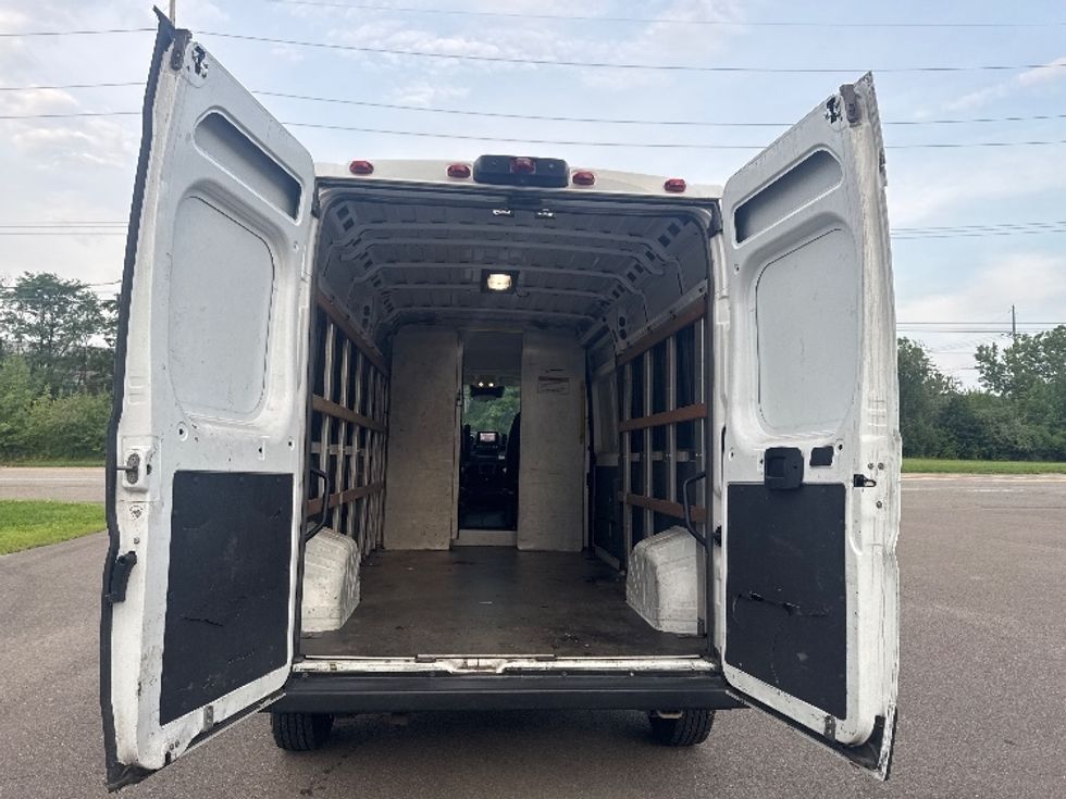 Cargo Van (Panel Van)-Light and Medium Duty Trucks-RAM-2022-PROMASTR-Rochester-NY-137,957\n\t\tmiles-$ 29,750 - Image 7