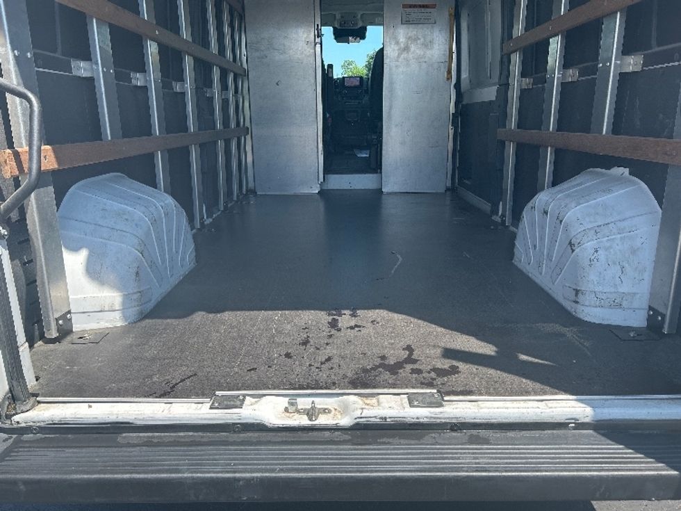 Cargo Van (Panel Van)-Light and Medium Duty Trucks-RAM-2022-PROMASTR-Springfield-MA-51,121\n\t\tmiles-$ 36,000 - Image 10