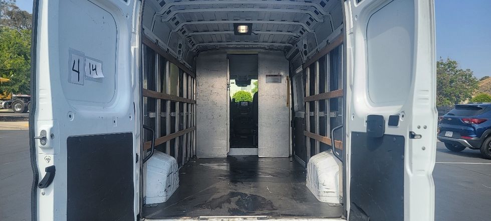 Cargo Van (Panel Van)-Light and Medium Duty Trucks-RAM-2022-PROMASTR-Torrance-CA-84,520\n\t\tmiles-$ 36,750 - Image 8