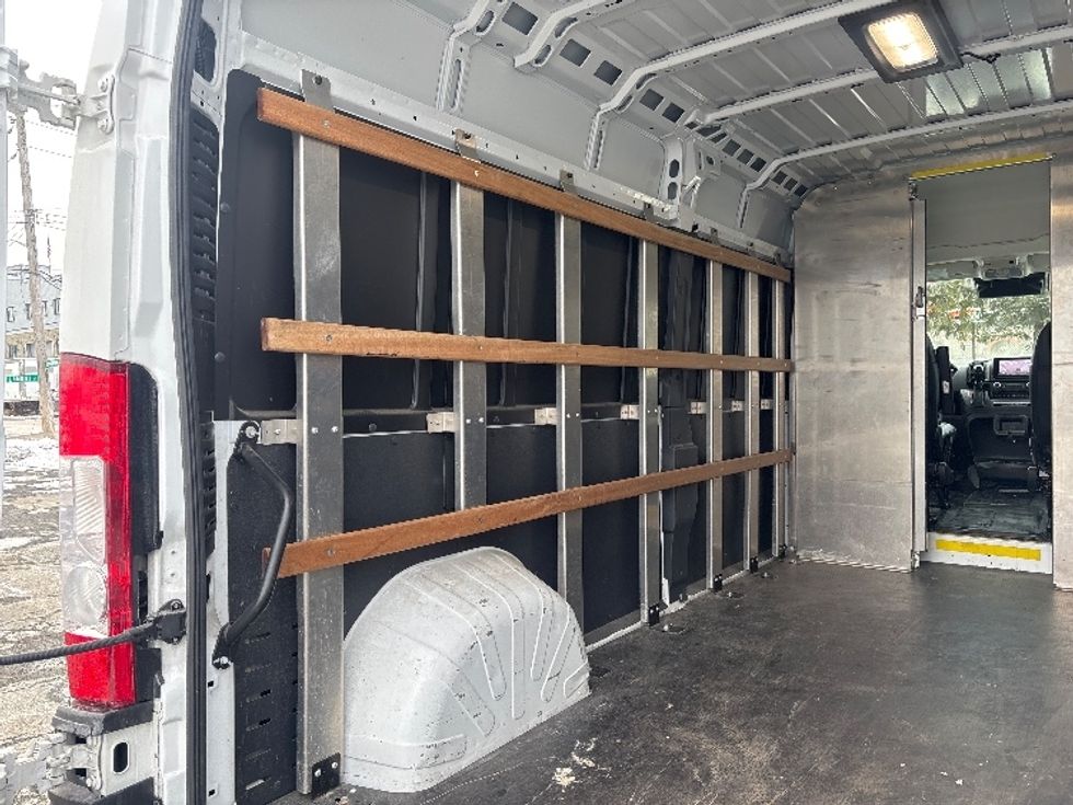 Cargo Van (Panel Van)-Light and Medium Duty Trucks-RAM-2023-PROMASTR-North Bergen-NJ-131,187\n\t\tmiles-$ 33,500 - Image 11