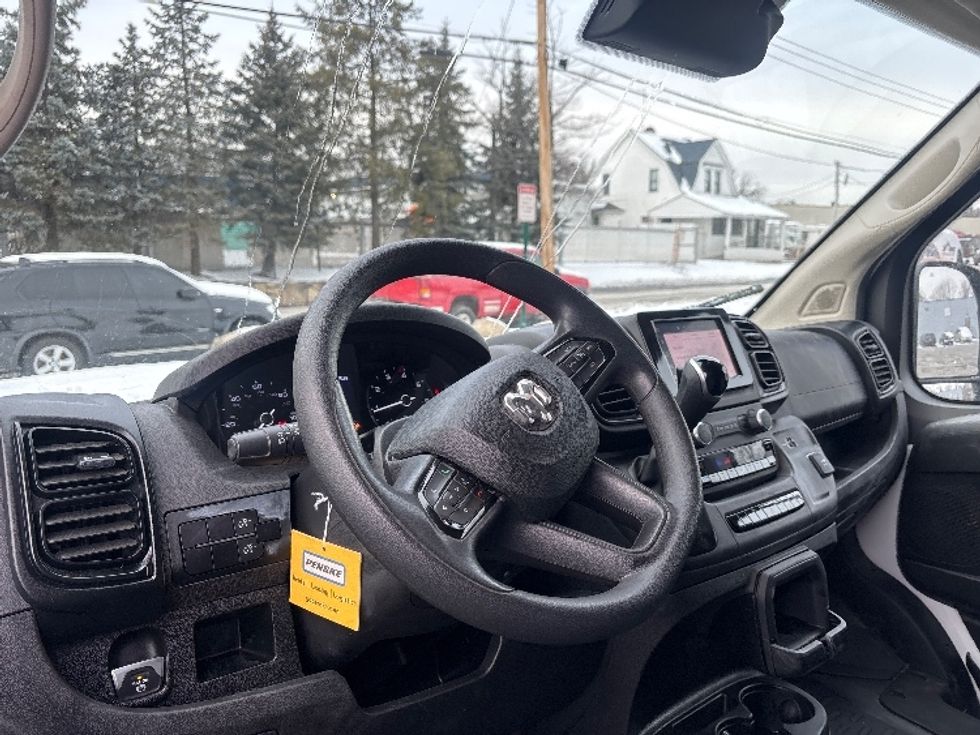 Cargo Van (Panel Van)-Light and Medium Duty Trucks-RAM-2023-PROMASTR-North Bergen-NJ-131,187\n\t\tmiles-$ 33,500 - Image 17