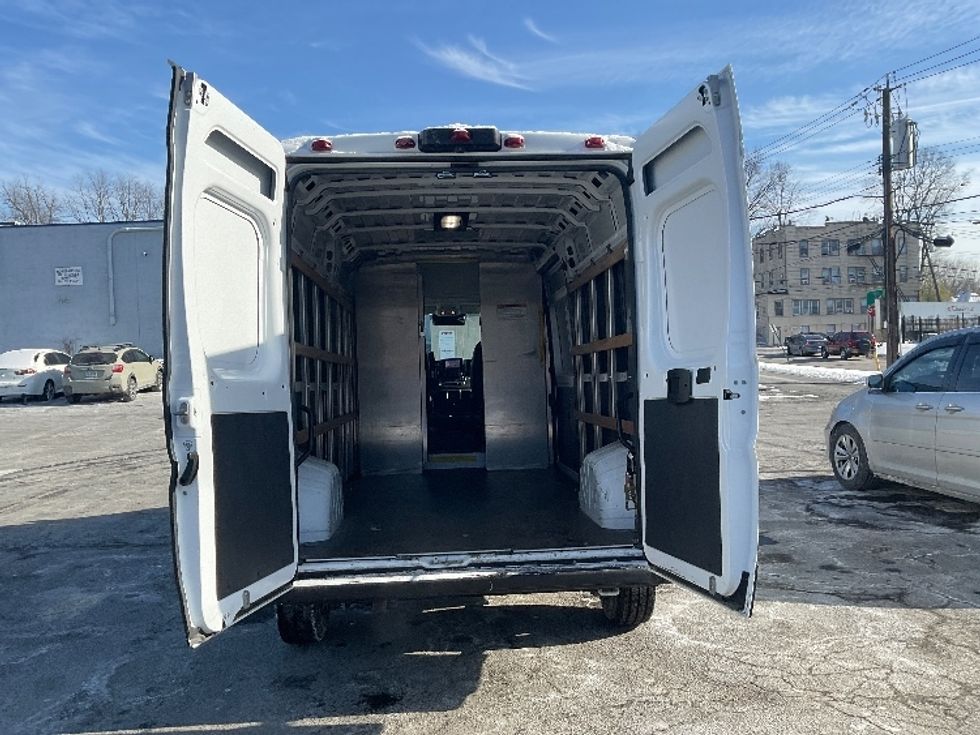 Cargo Van (Panel Van)-Light and Medium Duty Trucks-RAM-2023-PROMASTR-North Bergen-NJ-131,187\n\t\tmiles-$ 33,500 - Image 8