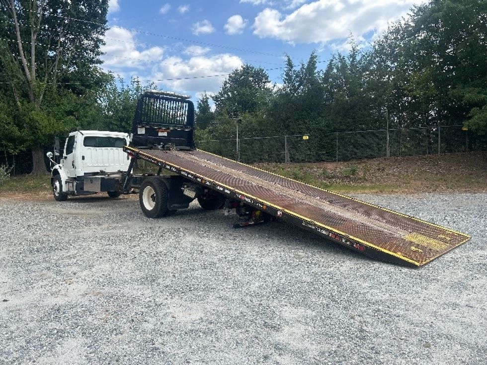 Carhauler-Light and Medium Duty Trucks-Freightliner-2020-M2-Conover-NC-185,782\n\t\tmiles-$ 66,750 - Image 21