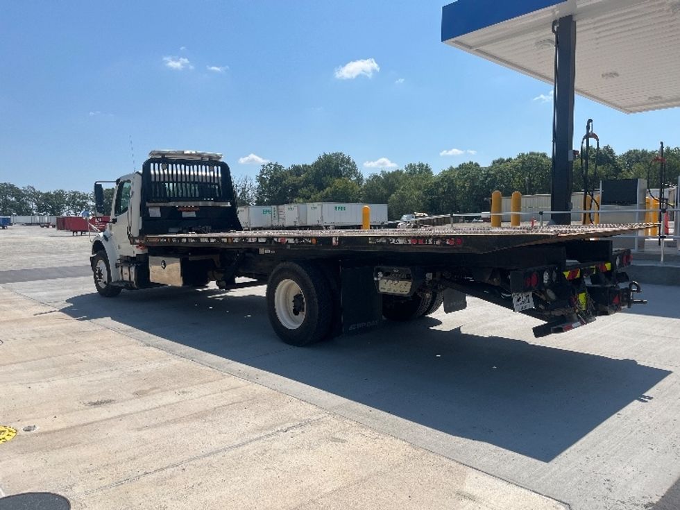 Carhauler-Light and Medium Duty Trucks-Freightliner-2020-M2-Conover-NC-185,782\n\t\tmiles-$ 66,750 - Image 6
