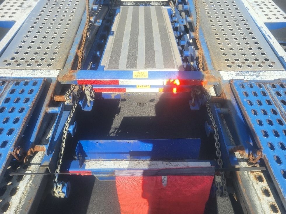 Carhauler-Semi Trailers-Cottrell-2017-Trailer-Charlotte-NC-516,407\n\t\tmiles-$ 60,000 - Image 13