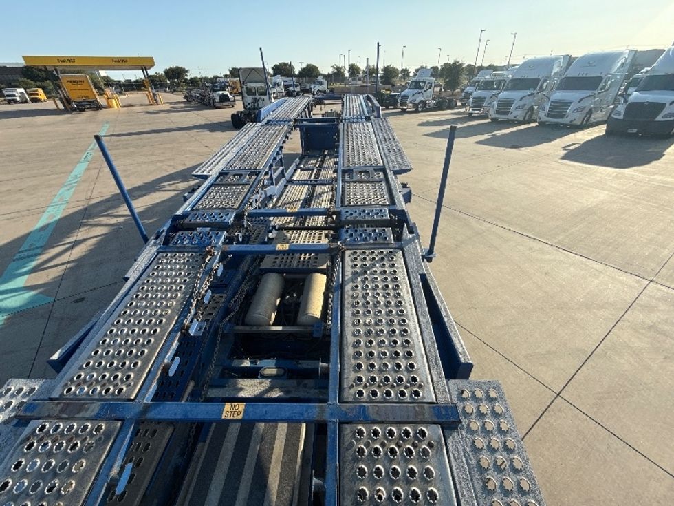 Carhauler-Semi Trailers-Cottrell-2018-Trailer-Fort Worth-TX-533,662\n\t\tmiles-$ 57,500 - Image 7