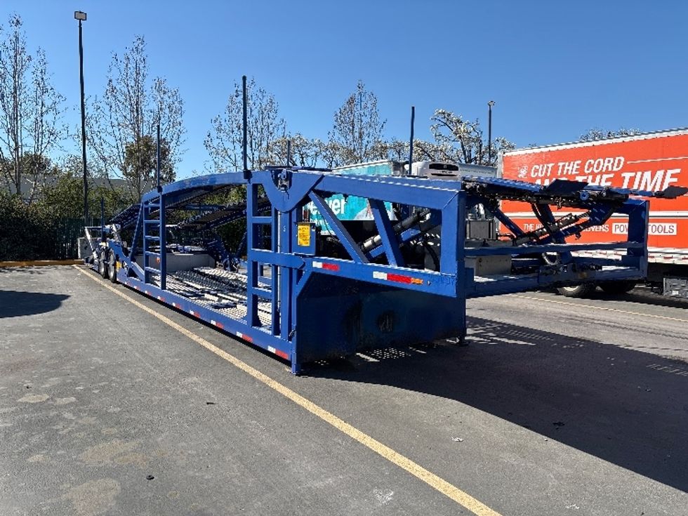 Carhauler-Semi Trailers-Cottrell-2019-Trailer-Santa Clara-CA-565,701\n\t\tmiles-$ 62,500 - Image 1