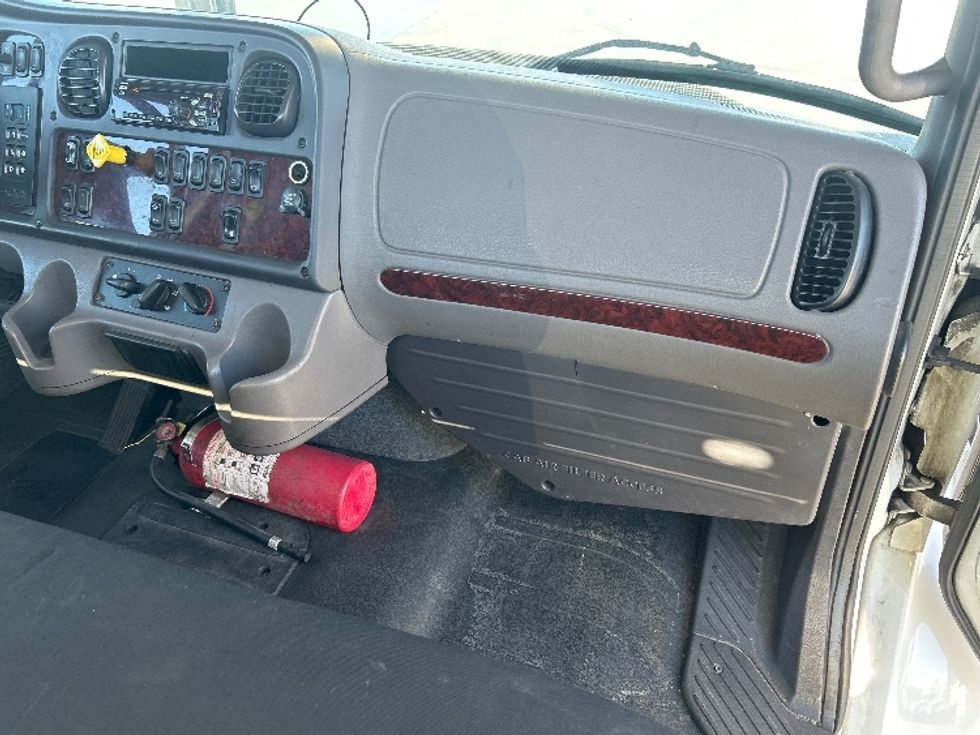 CARHAULR-Light and Medium Duty Trucks-Freightliner-2019-M2-Colorado Springs-CO-352,595\n\t\tmiles-$ 48,750 - Image 19