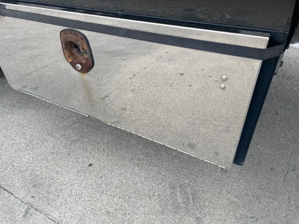 CARHAULR-Light and Medium Duty Trucks-Freightliner-2019-M2-Fontana-CA-240,782\n\t\tmiles-$ 61,250 - Image 29