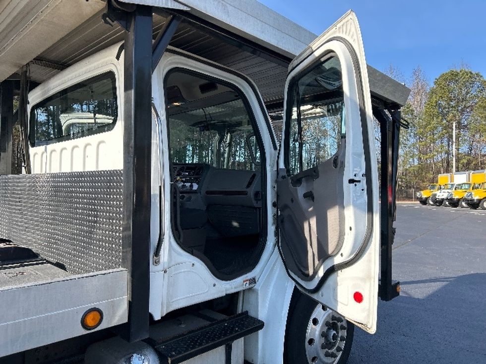 CARHAULR-Light and Medium Duty Trucks-Freightliner-2019-M2-Kennesaw-GA-318,793\n\t\tmiles-$ 50,250 - Image 16