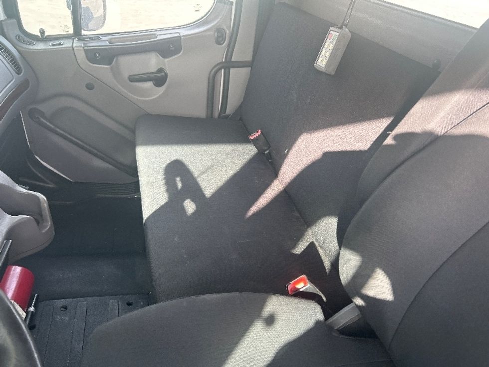 CARHAULR-Light and Medium Duty Trucks-Freightliner-2019-M2-Las Vegas-NV-243,472\n\t\tmiles-$ 61,000 - Image 15