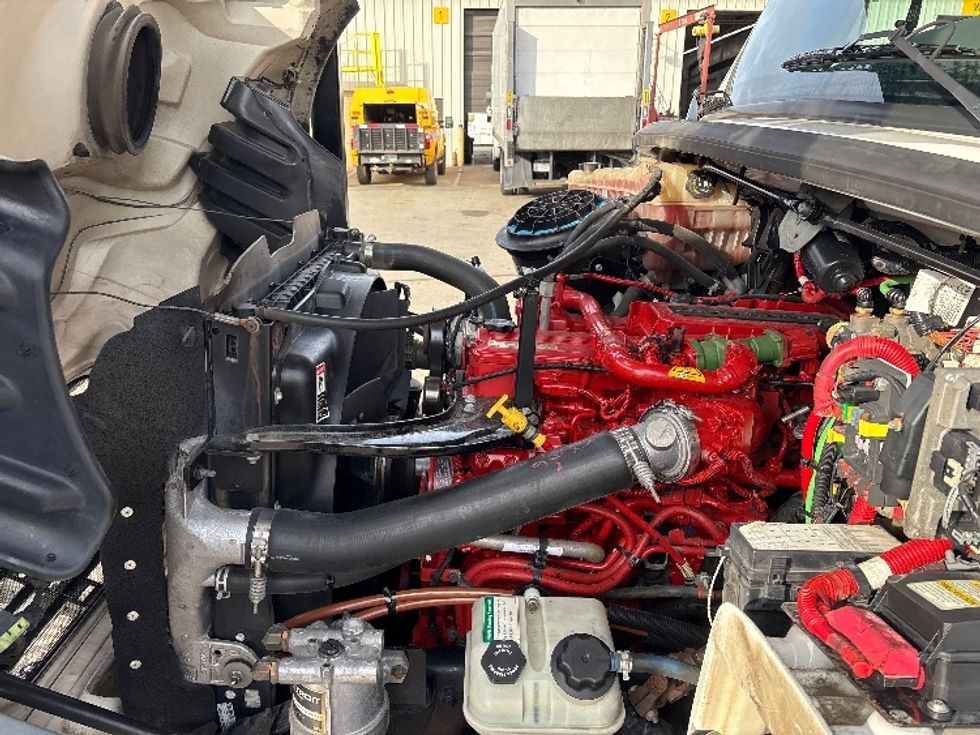 CARHAULR-Light and Medium Duty Trucks-Freightliner-2019-M2-Mebane-NC-455,111\n\t\tmiles-$ 48,000 - Image 20