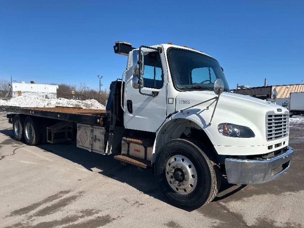 CARHAULR-Light and Medium Duty Trucks-Freightliner-2019-M2-Montreal-PQ-269,629\n\t\tkm-$ 102,000 - Image 1