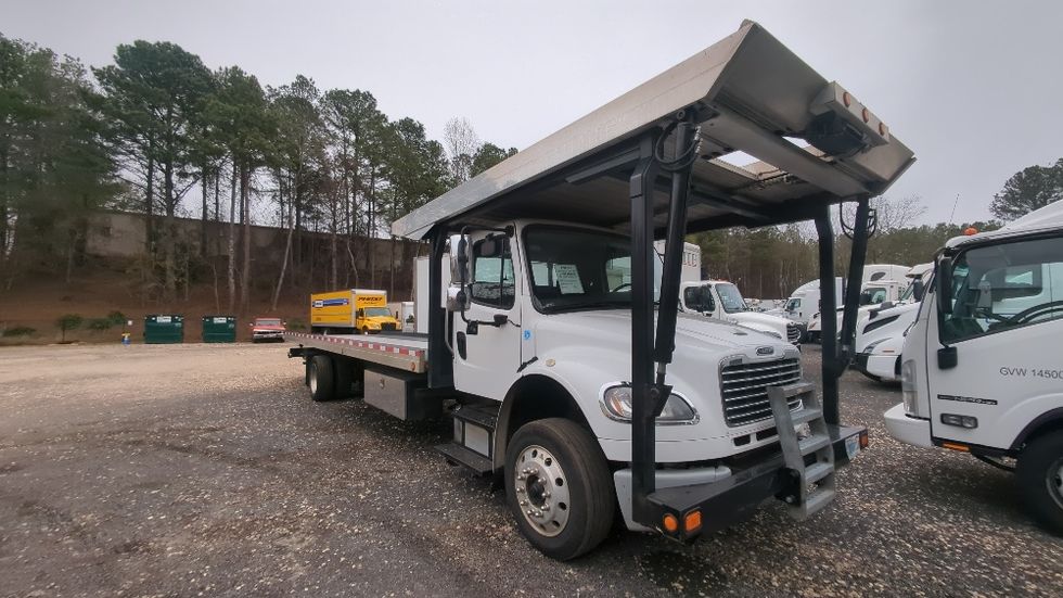 CARHAULR-Light and Medium Duty Trucks-Freightliner-2019-M2-Suwanee-GA-400,906\n\t\tmiles-$ 47,500 - Image 1