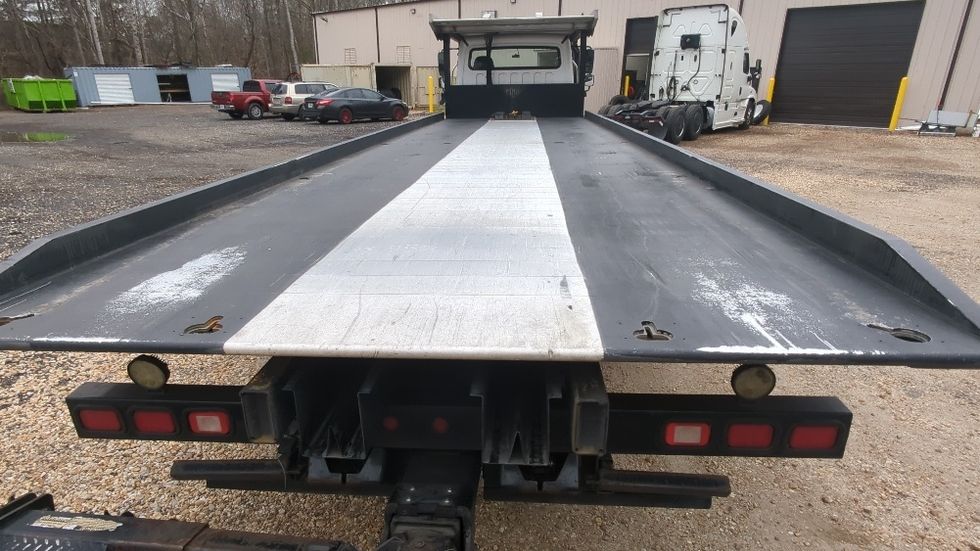 CARHAULR-Light and Medium Duty Trucks-Freightliner-2019-M2-Suwanee-GA-400,906\n\t\tmiles-$ 47,500 - Image 8