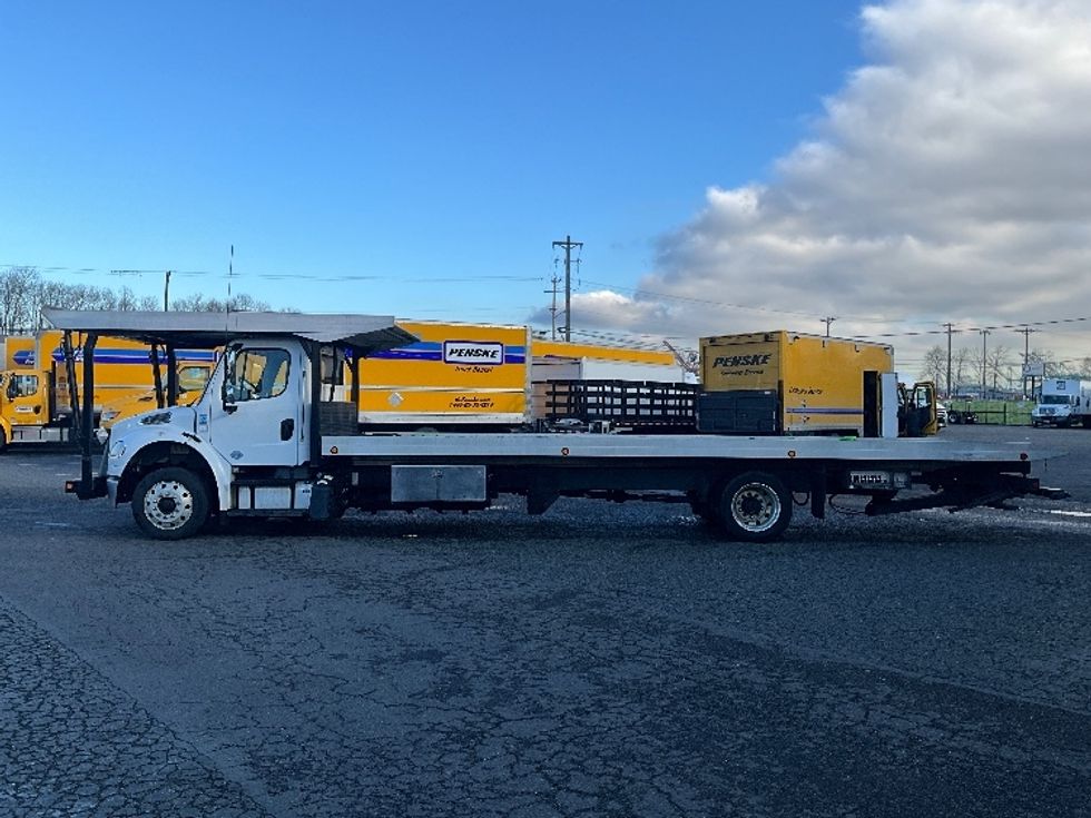 CARHAULR-Light and Medium Duty Trucks-Freightliner-2019-M2-Tacoma-WA-278,143\n\t\tmiles-$ 55,750 - Image 4