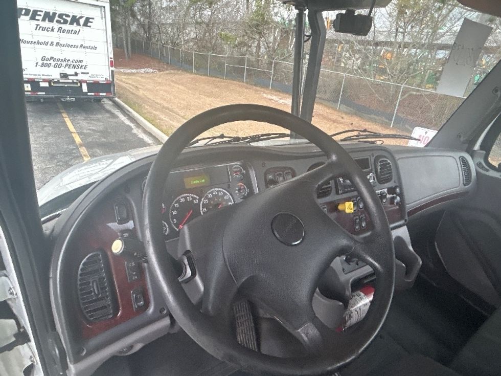 CARHAULR-Light and Medium Duty Trucks-Freightliner-2019-M2-West Columbia-SC-513,984\n\t\tmiles-$ 48,000 - Image 12