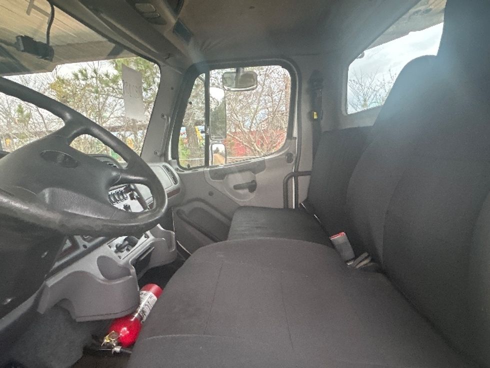 CARHAULR-Light and Medium Duty Trucks-Freightliner-2019-M2-West Columbia-SC-513,984\n\t\tmiles-$ 48,000 - Image 14