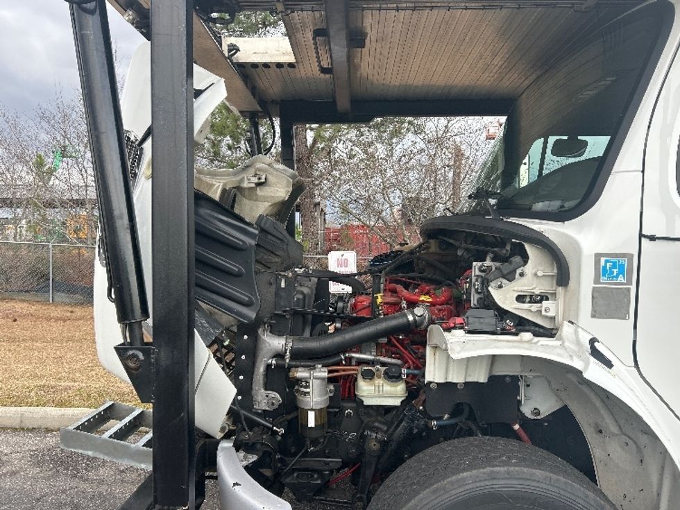 CARHAULR-Light and Medium Duty Trucks-Freightliner-2019-M2-West Columbia-SC-513,984\n\t\tmiles-$ 48,000 - Image 19