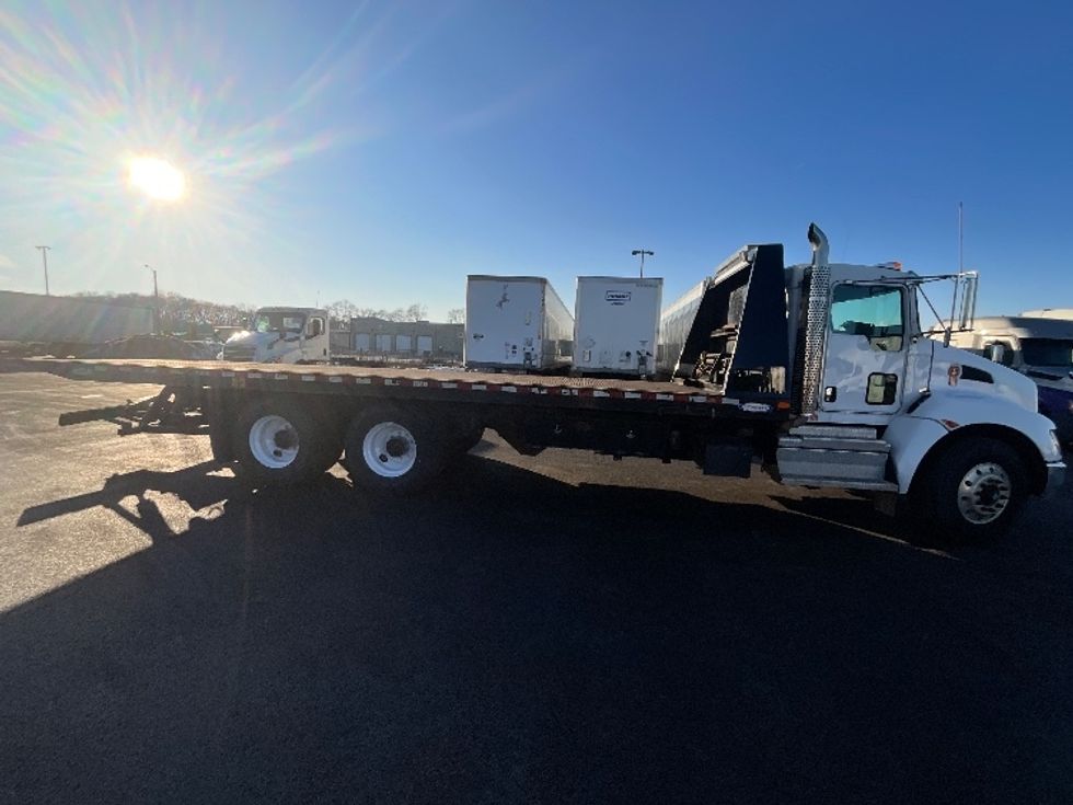 CARHAULR-Light and Medium Duty Trucks-Kenworth-2019-T370-East Chicago-IN-182,472\n\t\tmiles-$ 68,250 - Image 12
