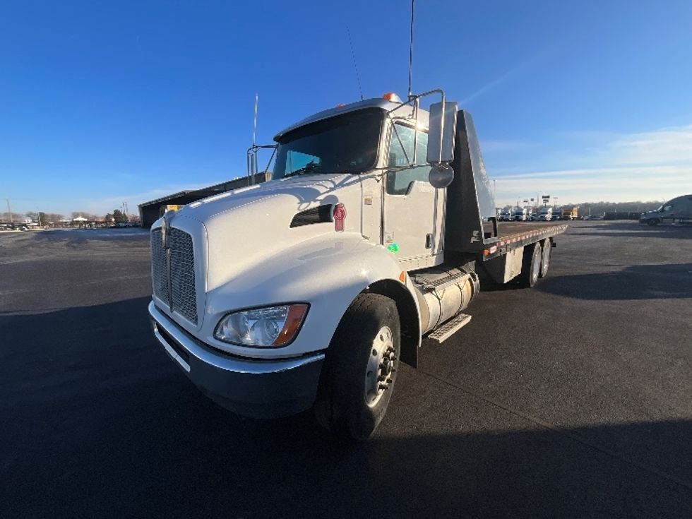 CARHAULR-Light and Medium Duty Trucks-Kenworth-2019-T370-East Chicago-IN-182,472\n\t\tmiles-$ 68,250 - Image 3