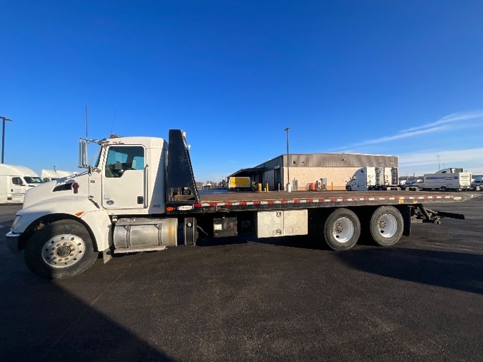 CARHAULR-Light and Medium Duty Trucks-Kenworth-2019-T370-East Chicago-IN-182,472\n\t\tmiles-$ 68,250 - Image 4