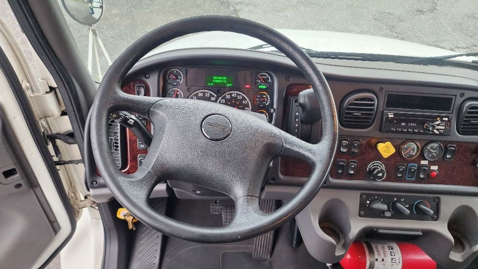 Cold Plate-Light and Medium Duty Trucks-Freightliner-2019-M2-Ocala-FL-172,803\n\t\tmiles-$ 34,250 - Image 17