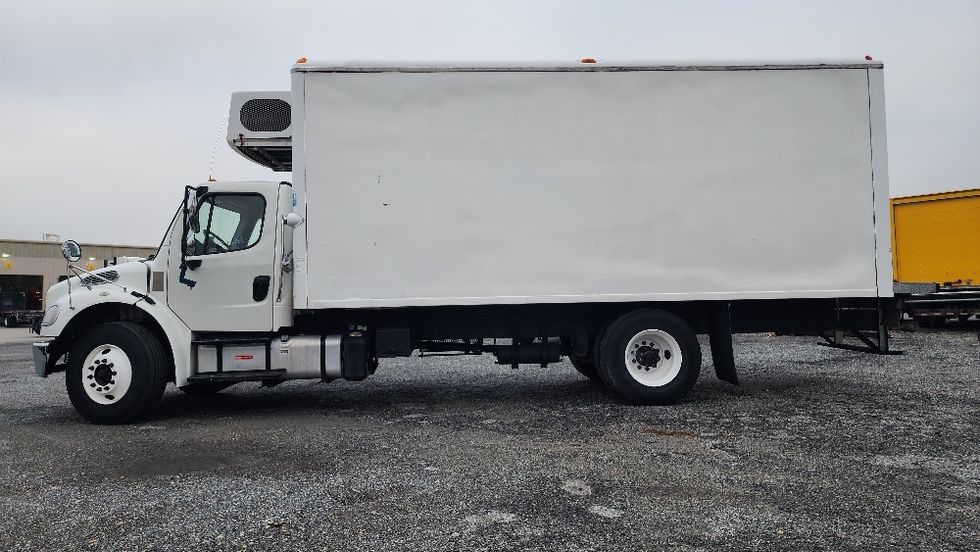 Cold Plate-Light and Medium Duty Trucks-Freightliner-2019-M2-Ocala-FL-172,803\n\t\tmiles-$ 34,250 - Image 4