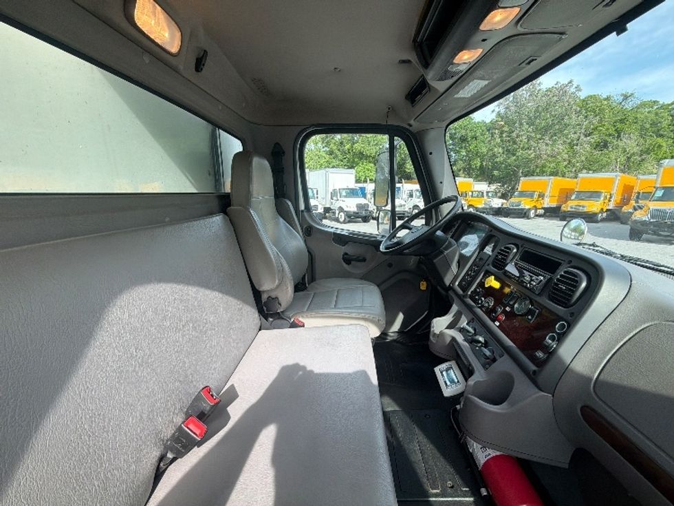 Cold Plate-Light and Medium Duty Trucks-Freightliner-2020-M2-Pensacola-FL-171,013\n\t\tmiles-$ 38,250 - Image 22