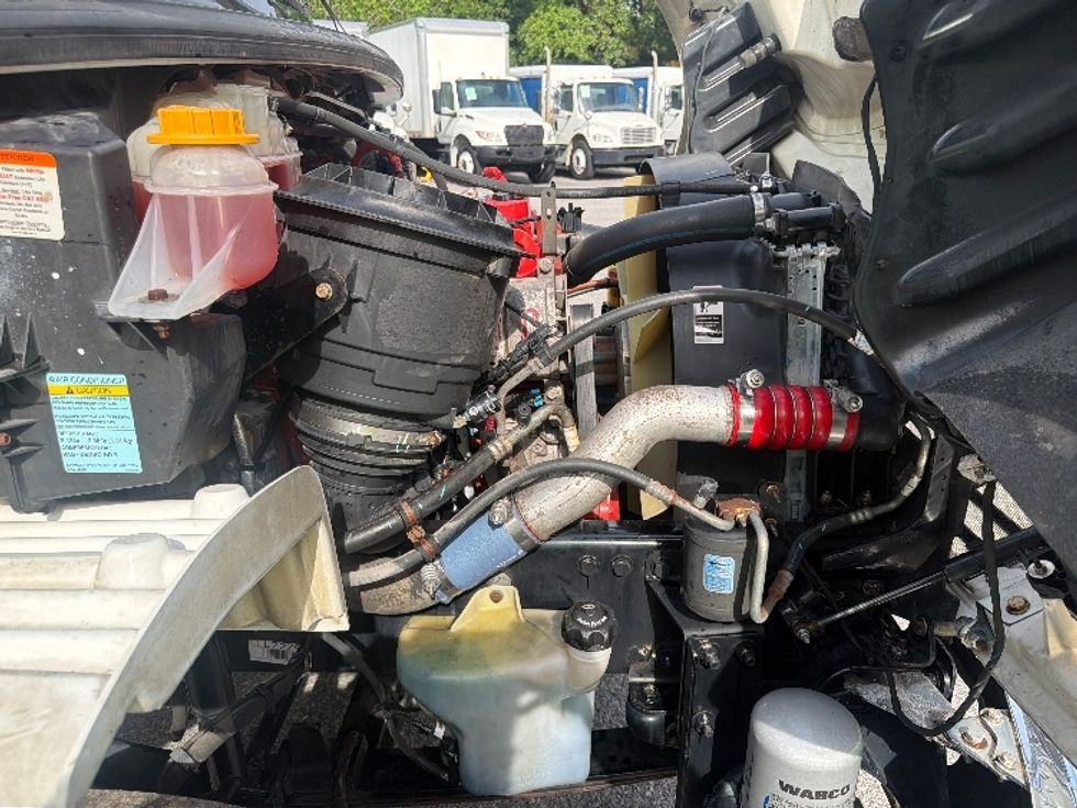 Cold Plate-Light and Medium Duty Trucks-Freightliner-2020-M2-Pensacola-FL-171,013\n\t\tmiles-$ 38,250 - Image 23