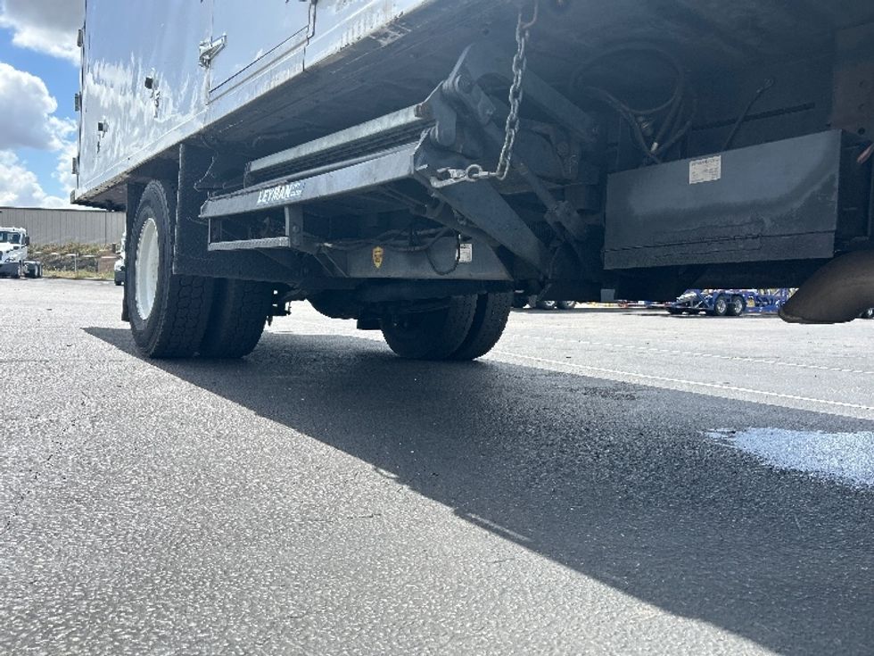 Cold Plate-Light and Medium Duty Trucks-International-2017-4300-Ceres-CA-122,280\n\t\tmiles-$ 33,000 - Image 14