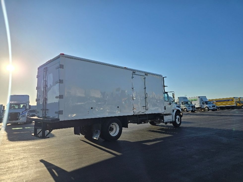 Cold Plate-Light and Medium Duty Trucks-International-2017-4300-Stockton-CA-197,500\n\t\tmiles-$ 31,250 - Image 12