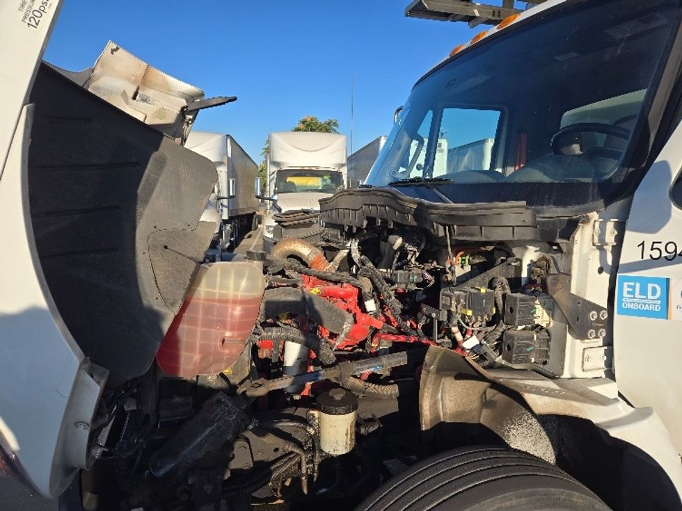 Cold Plate-Light and Medium Duty Trucks-International-2017-4300-Stockton-CA-197,500\n\t\tmiles-$ 31,250 - Image 23