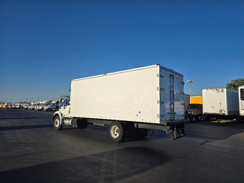 Cold Plate-Light and Medium Duty Trucks-International-2017-4300-Stockton-CA-197,500\n\t\tmiles-$ 31,250 - Image 6