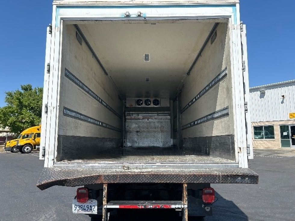 Cold Plate-Light and Medium Duty Trucks-International-2017-4400-Ceres-CA-127,002\n\t\tmiles-$ 54,000 - Image 8