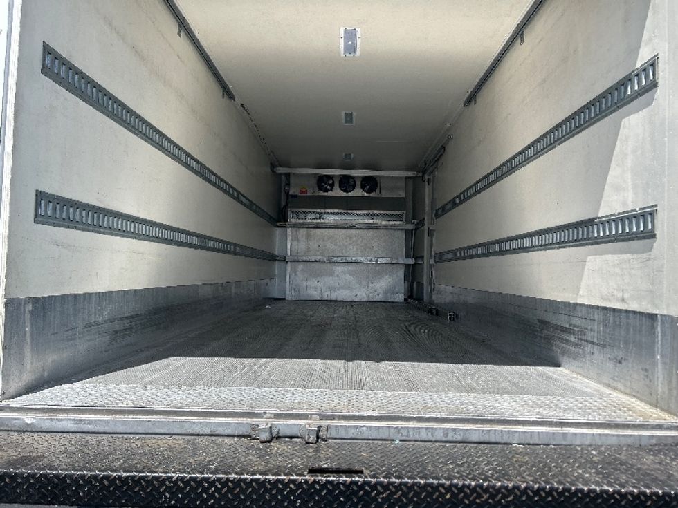 Cold Plate-Light and Medium Duty Trucks-International-2017-4400-Fresno-CA-172,290\n\t\tmiles-$ 54,000 - Image 10