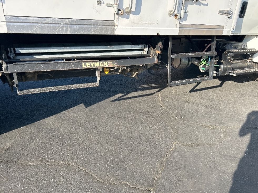 Cold Plate-Light and Medium Duty Trucks-International-2017-4400-West Sacramento-CA-111,367\n\t\tmiles-$ 51,250 - Image 14