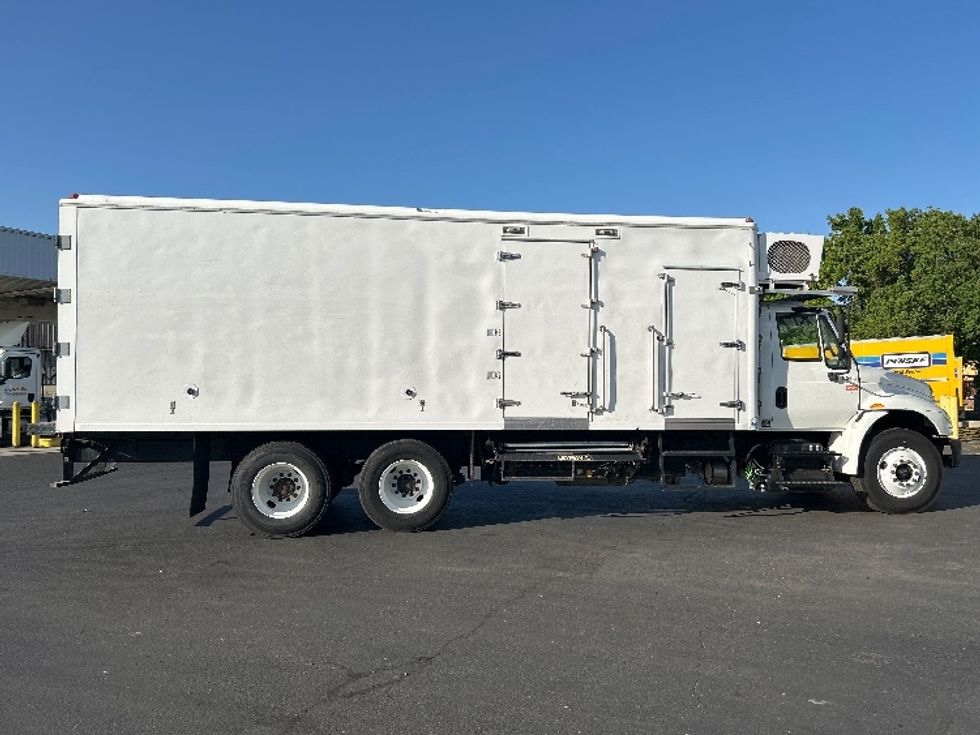 Cold Plate-Light and Medium Duty Trucks-International-2017-4400-West Sacramento-CA-111,367\n\t\tmiles-$ 51,250 - Image 15