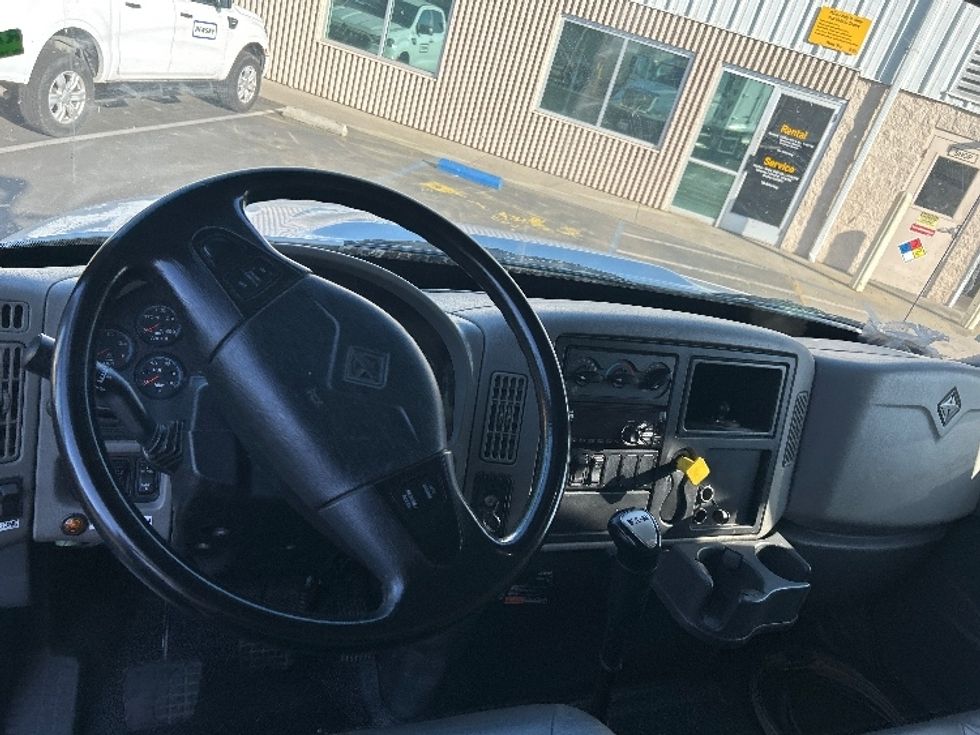 Cold Plate-Light and Medium Duty Trucks-International-2017-4400-West Sacramento-CA-111,367\n\t\tmiles-$ 51,250 - Image 18
