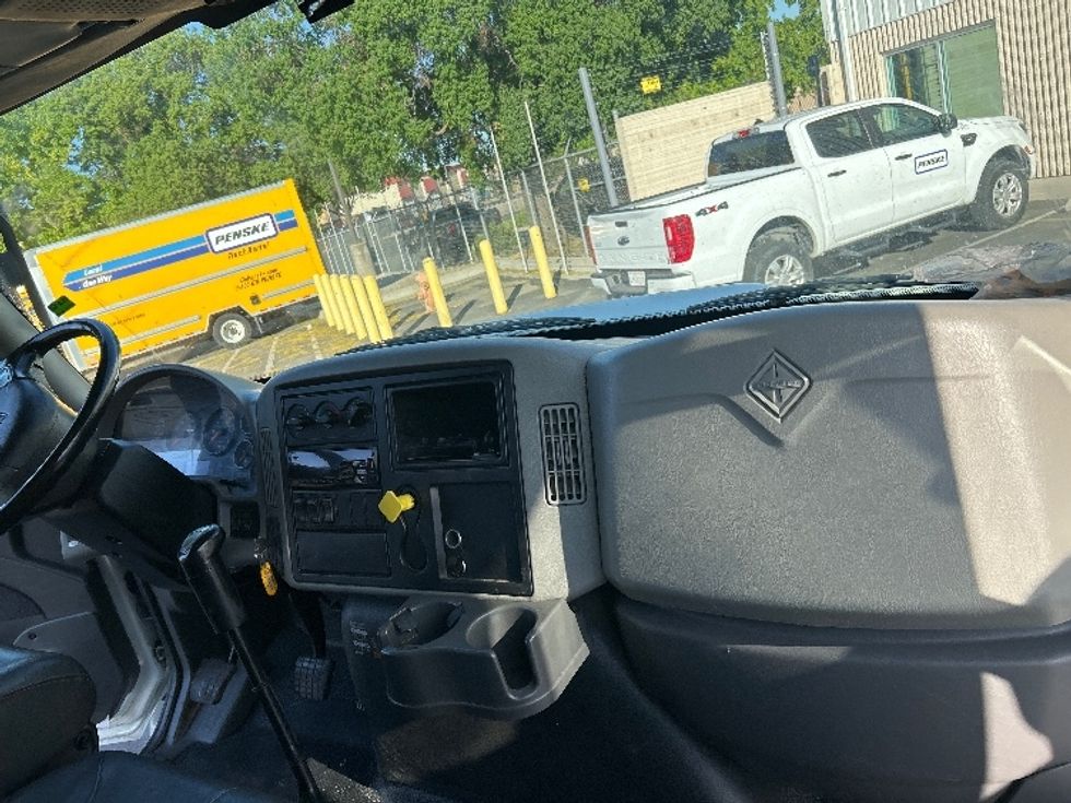 Cold Plate-Light and Medium Duty Trucks-International-2017-4400-West Sacramento-CA-111,367\n\t\tmiles-$ 51,250 - Image 21
