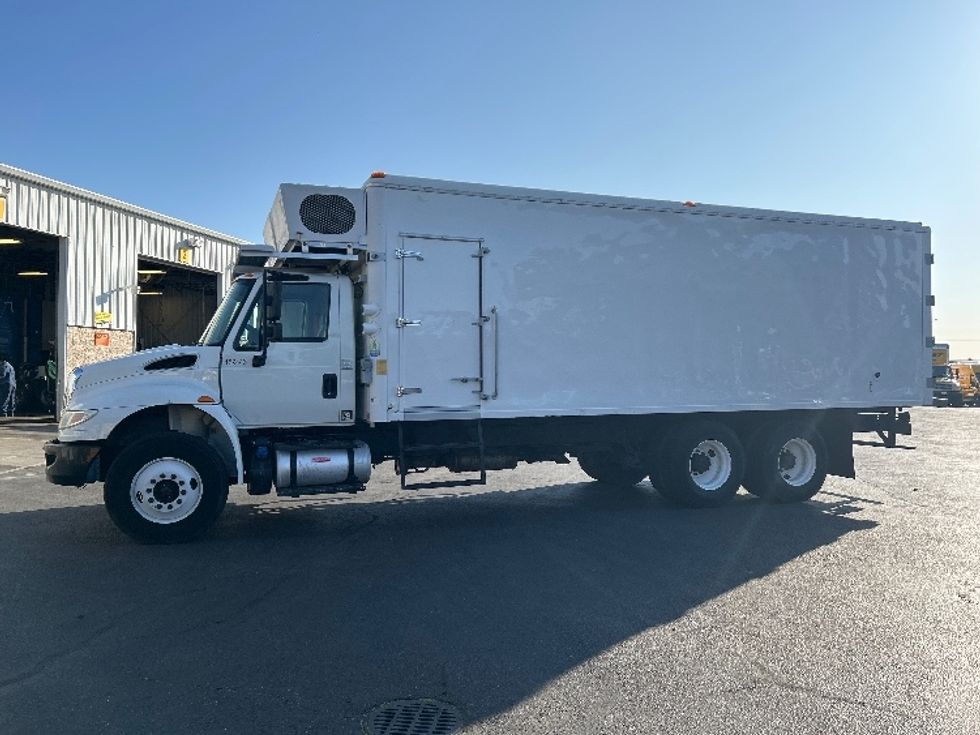Cold Plate-Light and Medium Duty Trucks-International-2017-4400-West Sacramento-CA-111,367\n\t\tmiles-$ 51,250 - Image 4
